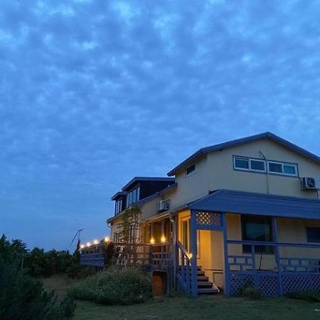 Warang Guesthouse Jeju Buitenkant foto