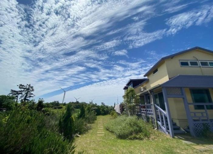 Warang Guesthouse Jeju Buitenkant foto