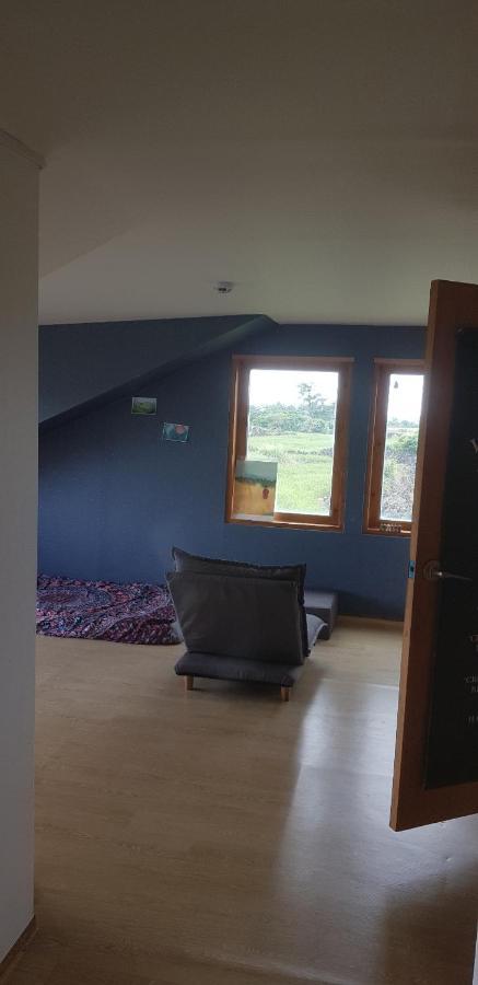 Warang Guesthouse Jeju Buitenkant foto